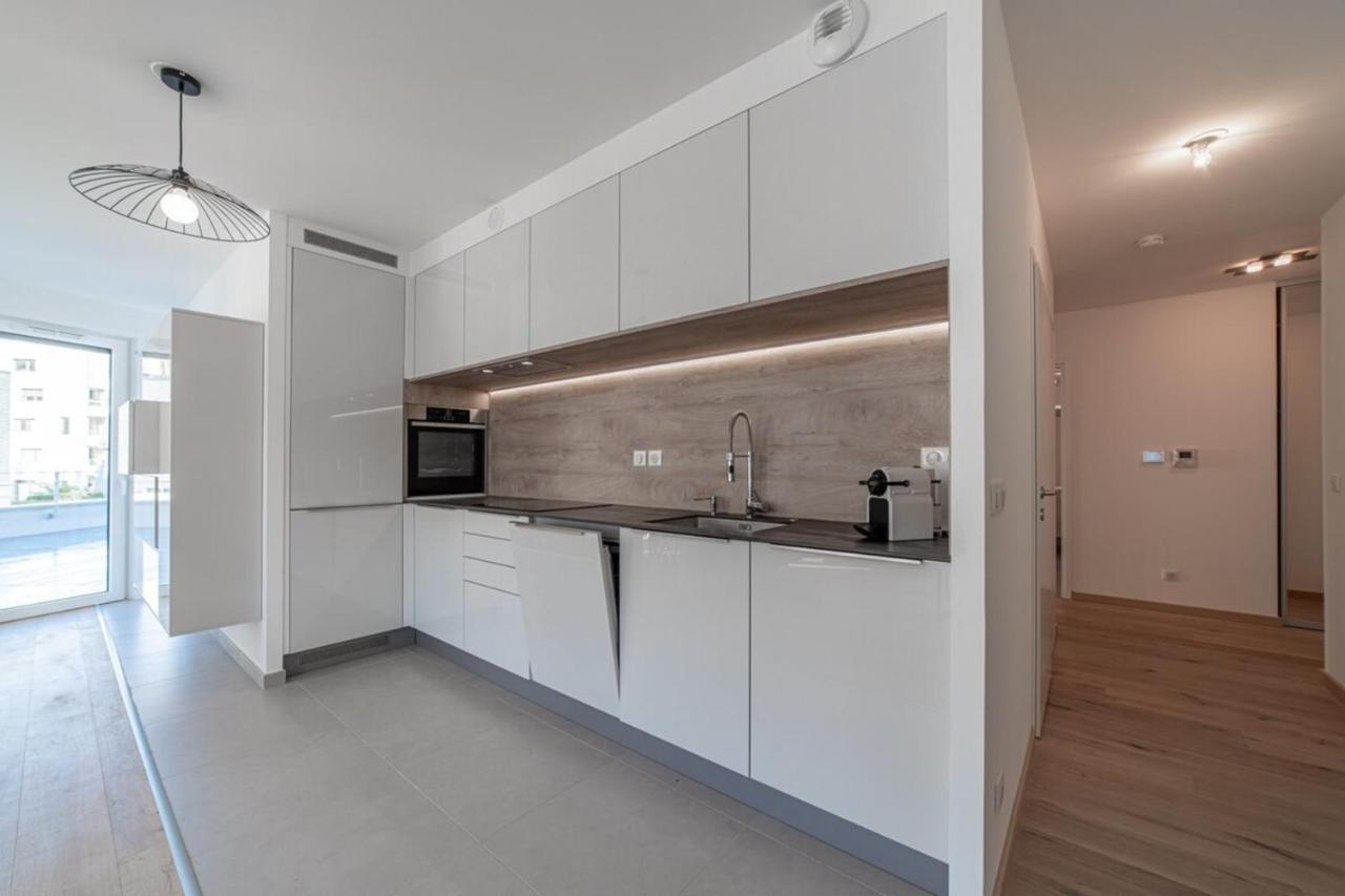 L'Estrade Appartement Annecy Exteriör bild